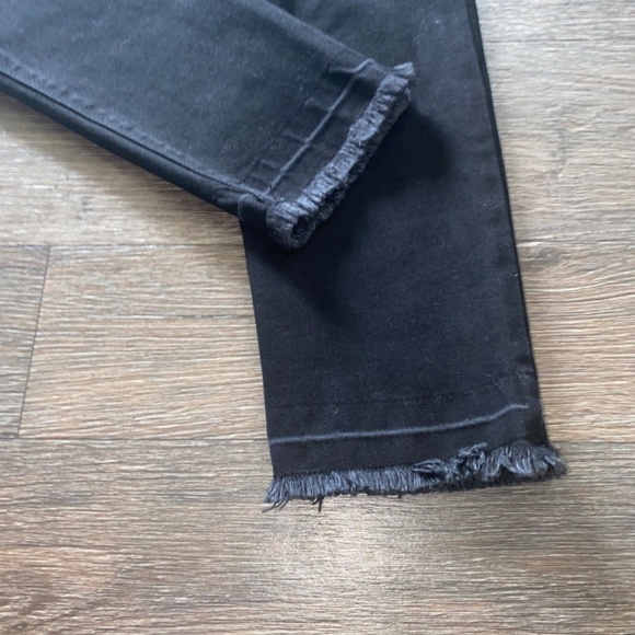 NWT Vince Camuto size 27/4 black denim ankle pants - Picture 10 of 10